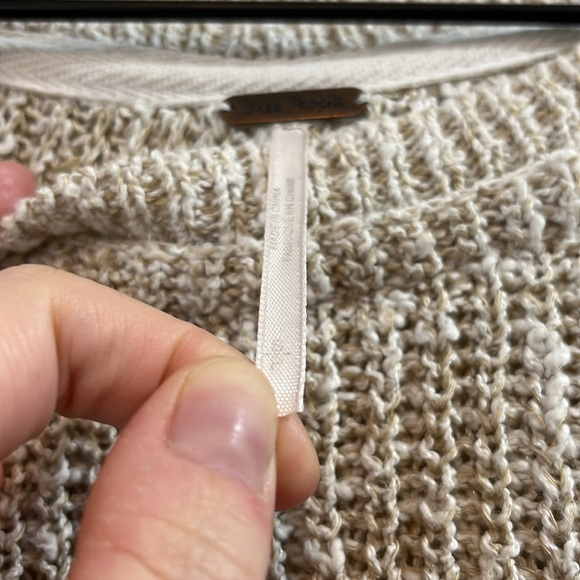 Free People Oatmeal Chunky Knit Sweater - Size Small - Picture 7 of 9